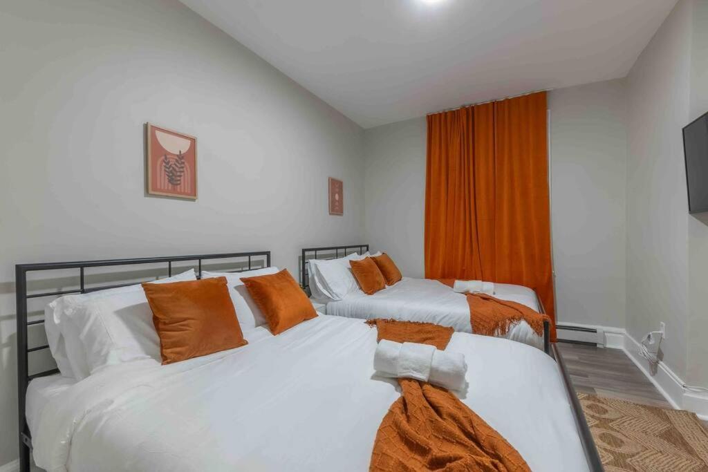 Apartamento Pumpkin Premise By Airport, 5 Beds, Sleeps 8, Book 7 Days, Get 20 Percent Off Newark Exterior foto